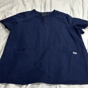 Navy blue women’s figs scrub top XXL